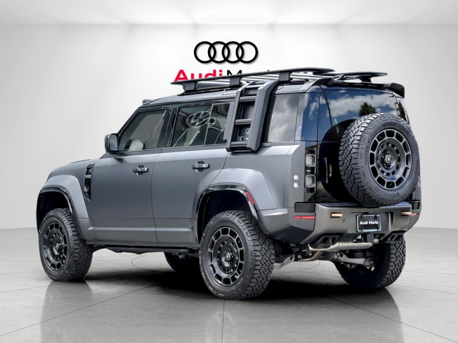 2025 Land Rover Defender OCTA Edition One Urban WideTrack
