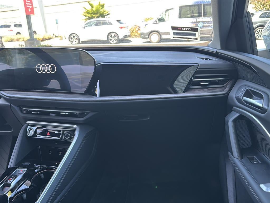 2025 Audi Q5 Premium