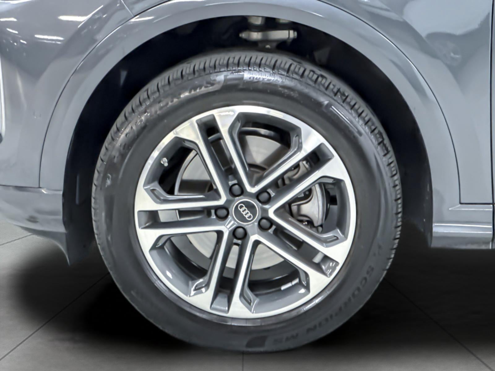 2025 Audi Q5 Premium