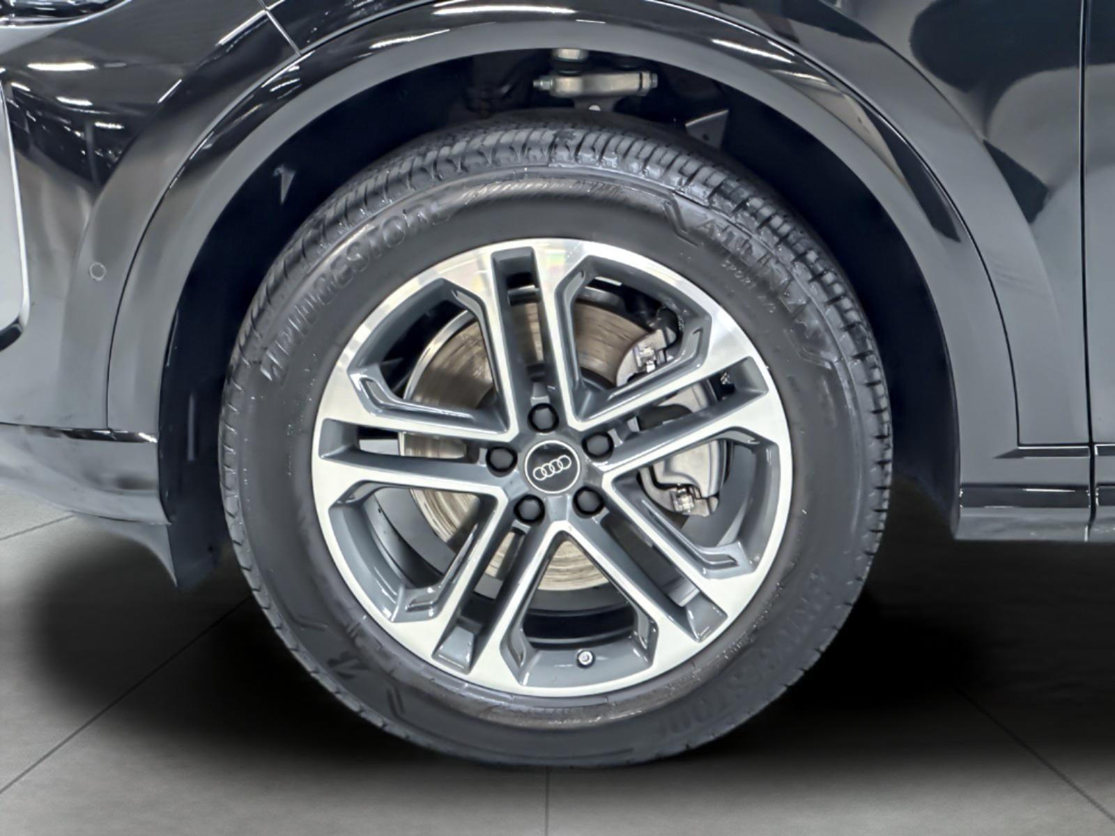 2025 Audi Q5 Premium