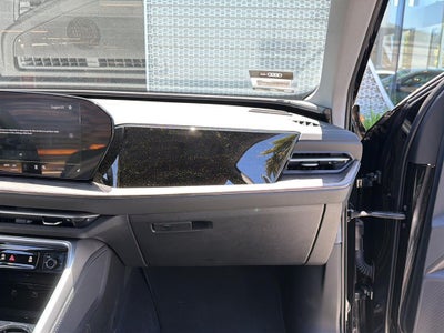 2025 Audi Q5 Premium