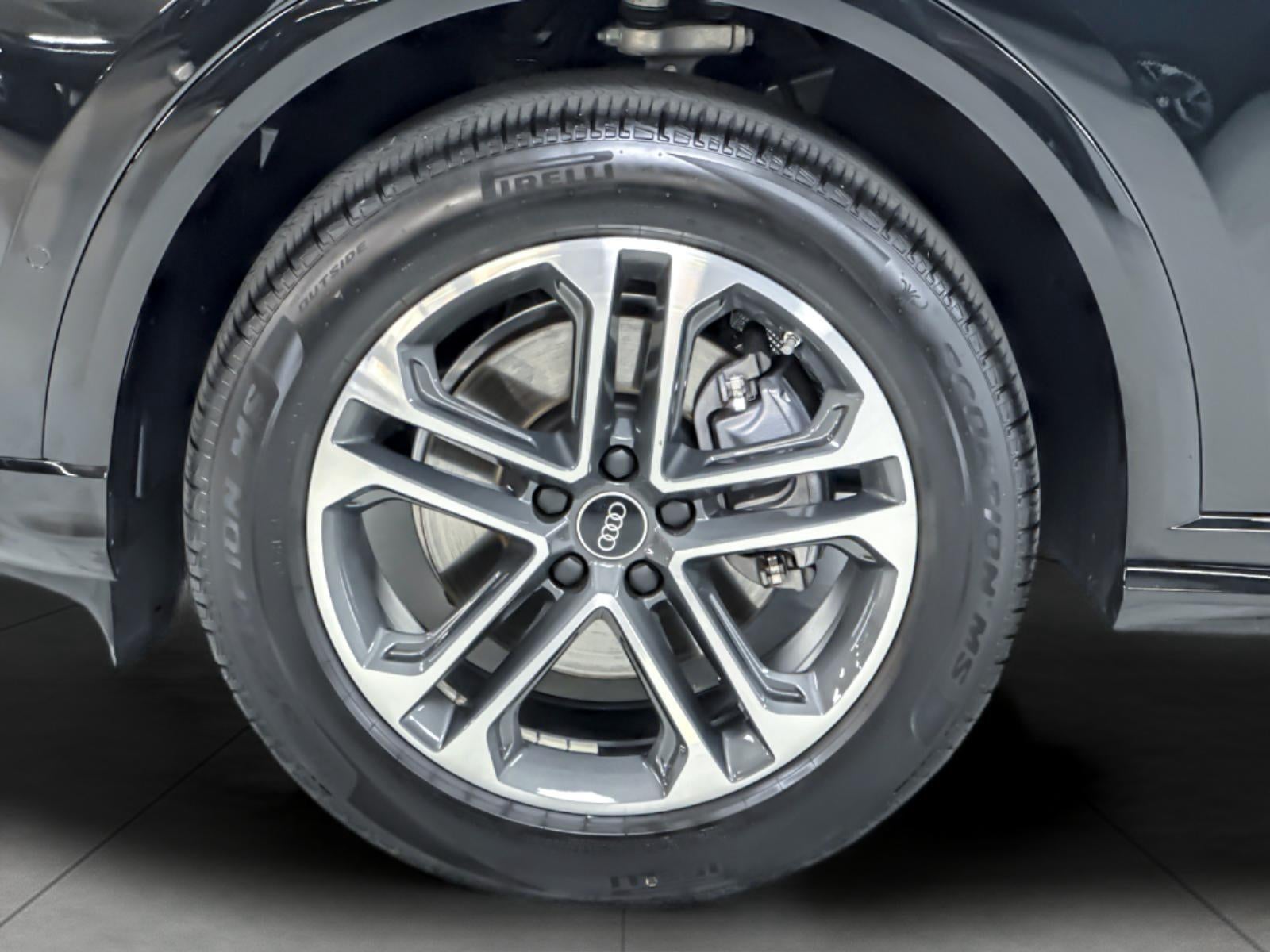 2025 Audi Q5 Premium