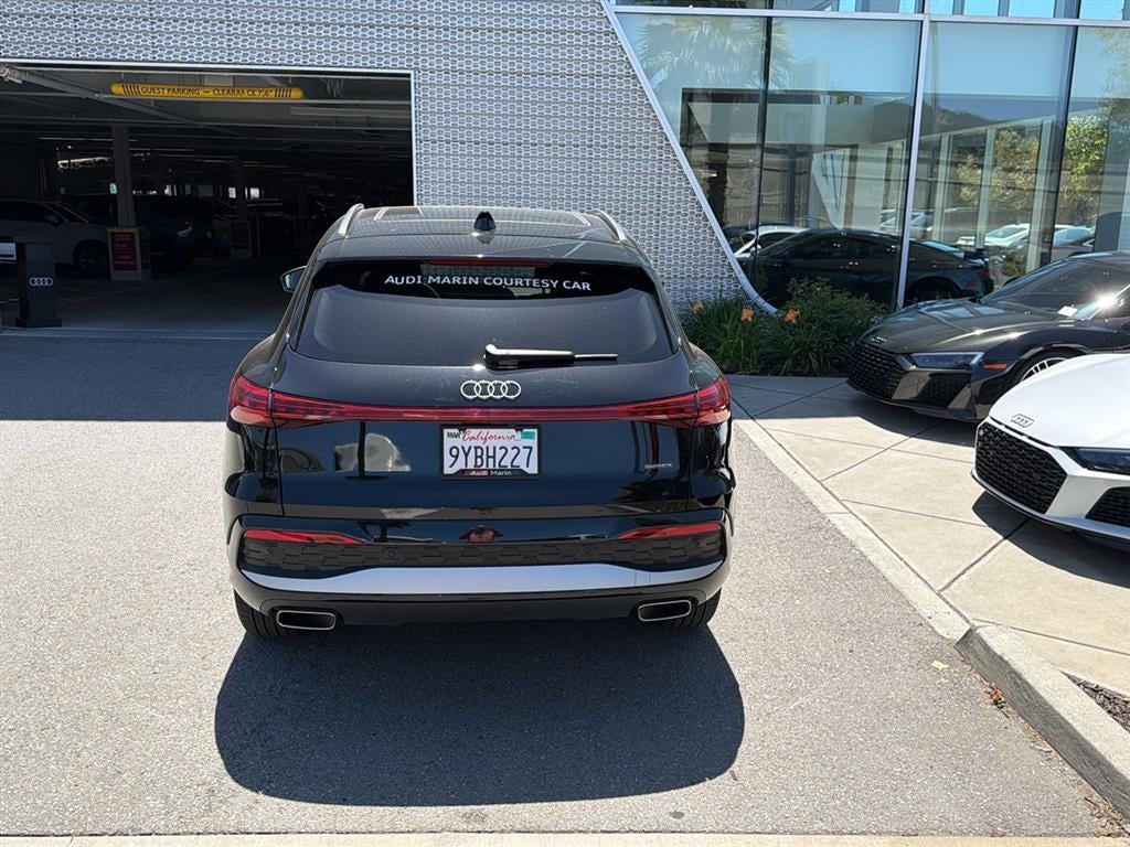 2025 Audi Q5 Premium