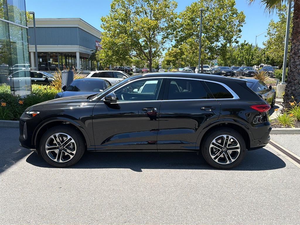 2025 Audi Q5 Premium
