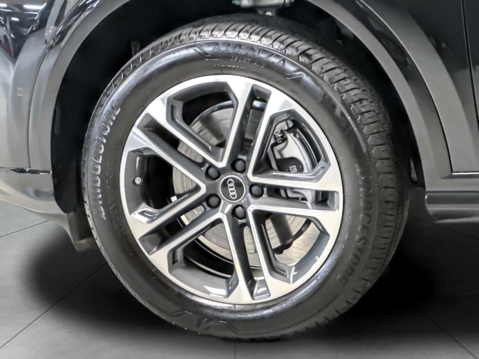 2025 Audi Q5 Premium