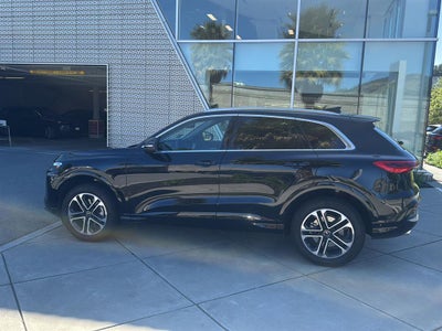 2025 Audi Q5 Premium