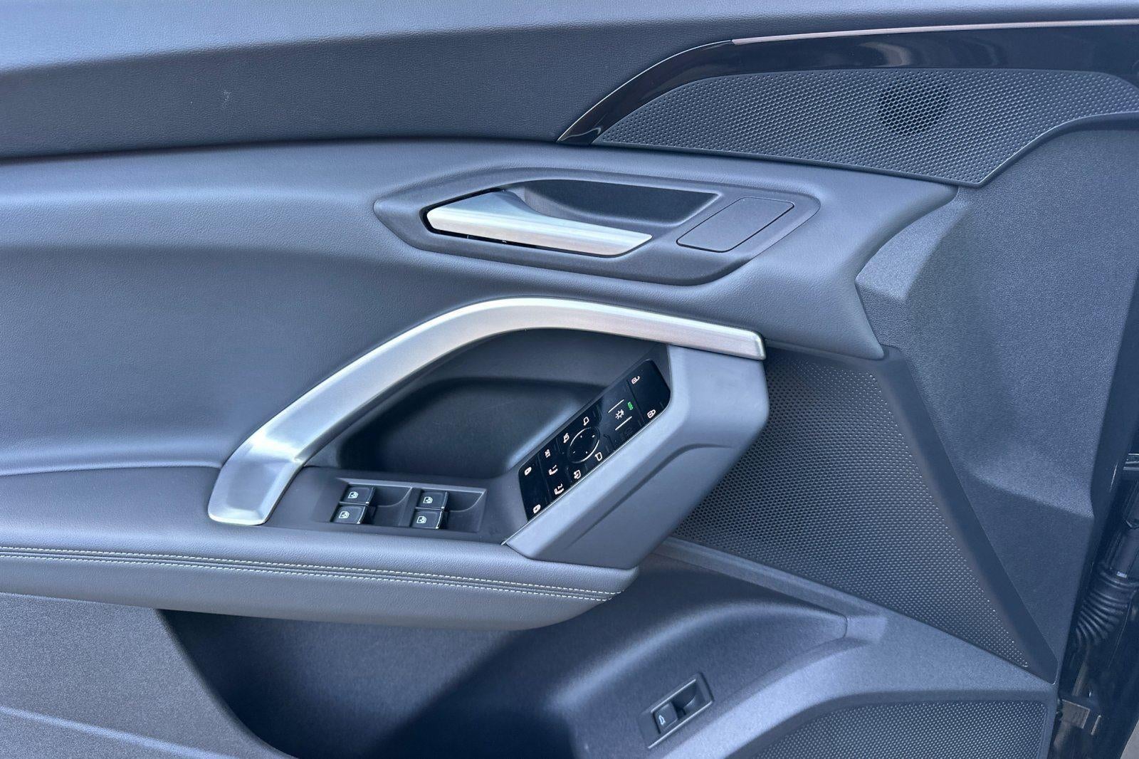 2025 Audi Q5 2.0T quattro Premium