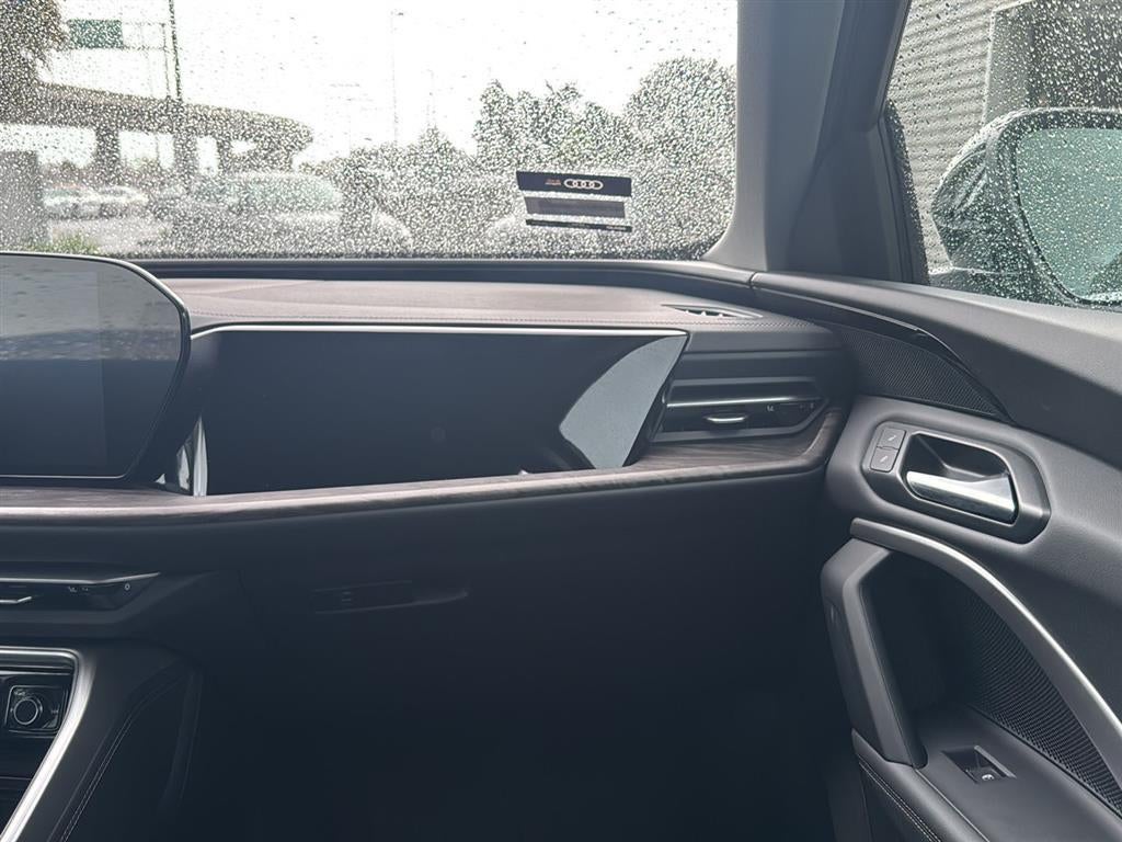 2025 Audi Q5 Premium