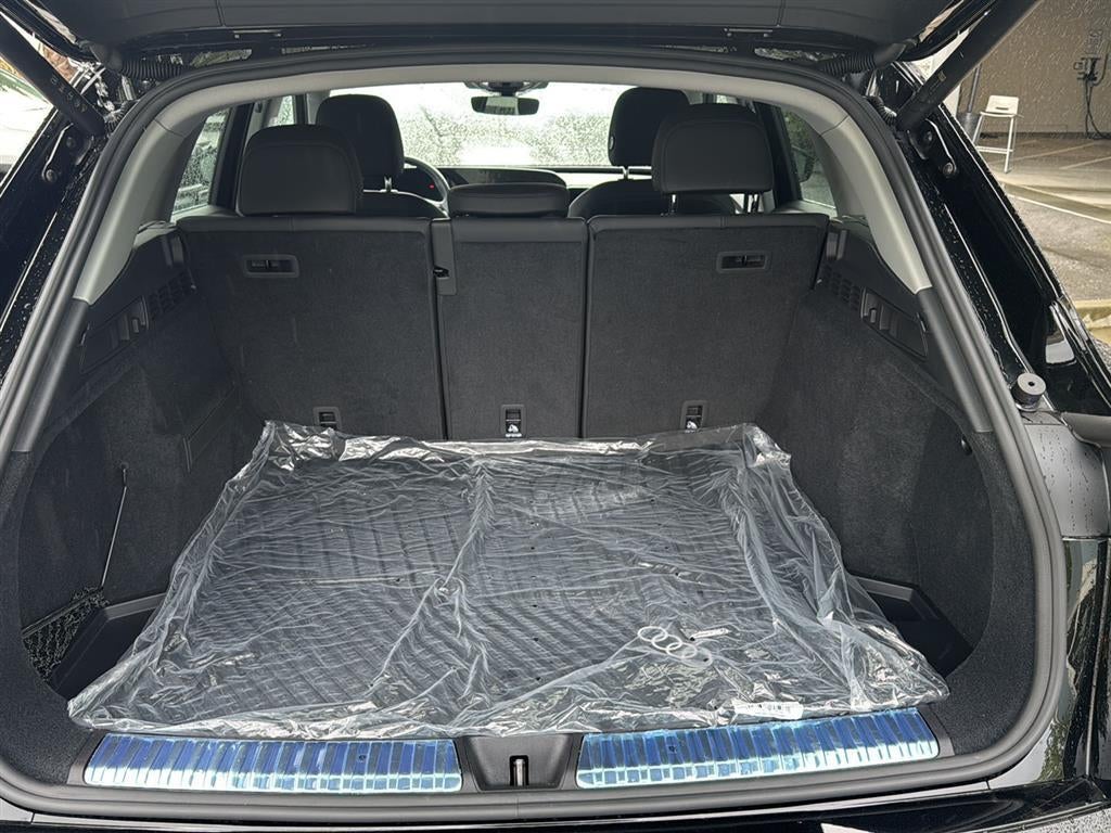 2025 Audi Q5 Premium