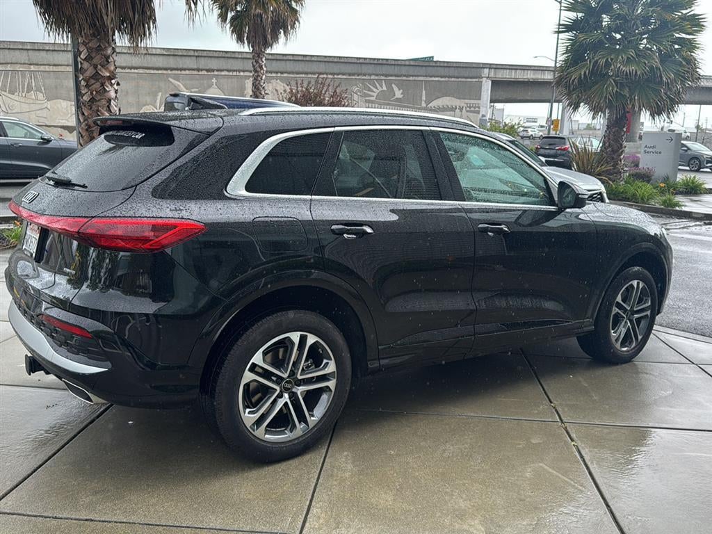 2025 Audi Q5 Premium