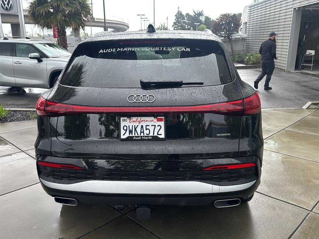 2025 Audi Q5 Premium
