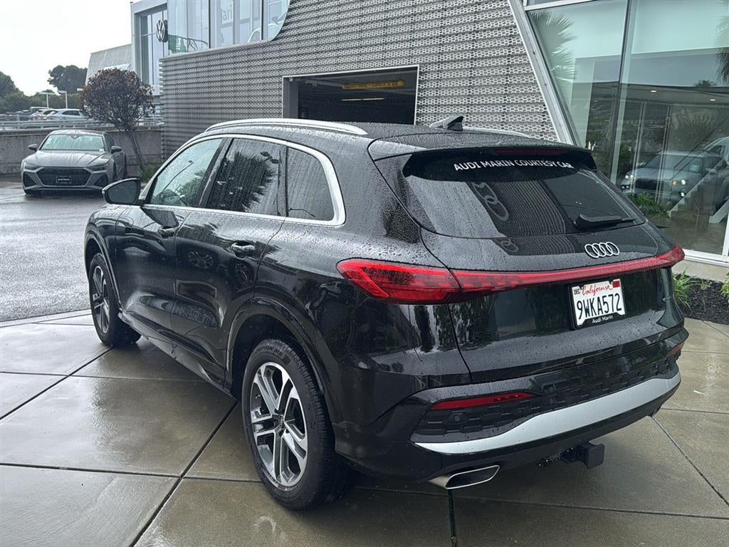 2025 Audi Q5 Premium