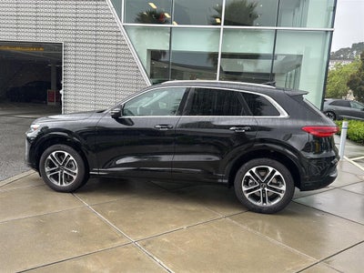 2025 Audi Q5 Premium