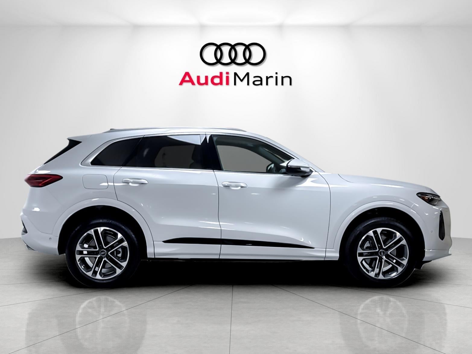 2025 Audi Q5 Premium