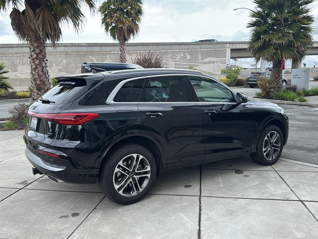 2025 Audi Q5 Premium