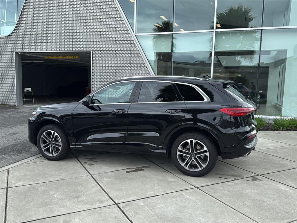 2025 Audi Q5 Premium