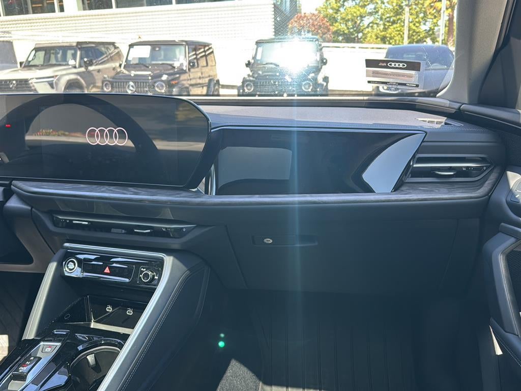2025 Audi Q5 Premium