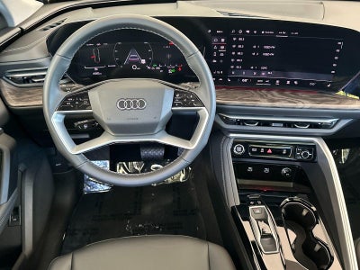 2025 Audi Q5 Premium