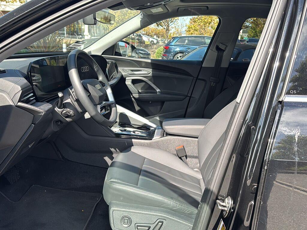 2026 Audi Q5 Premium
