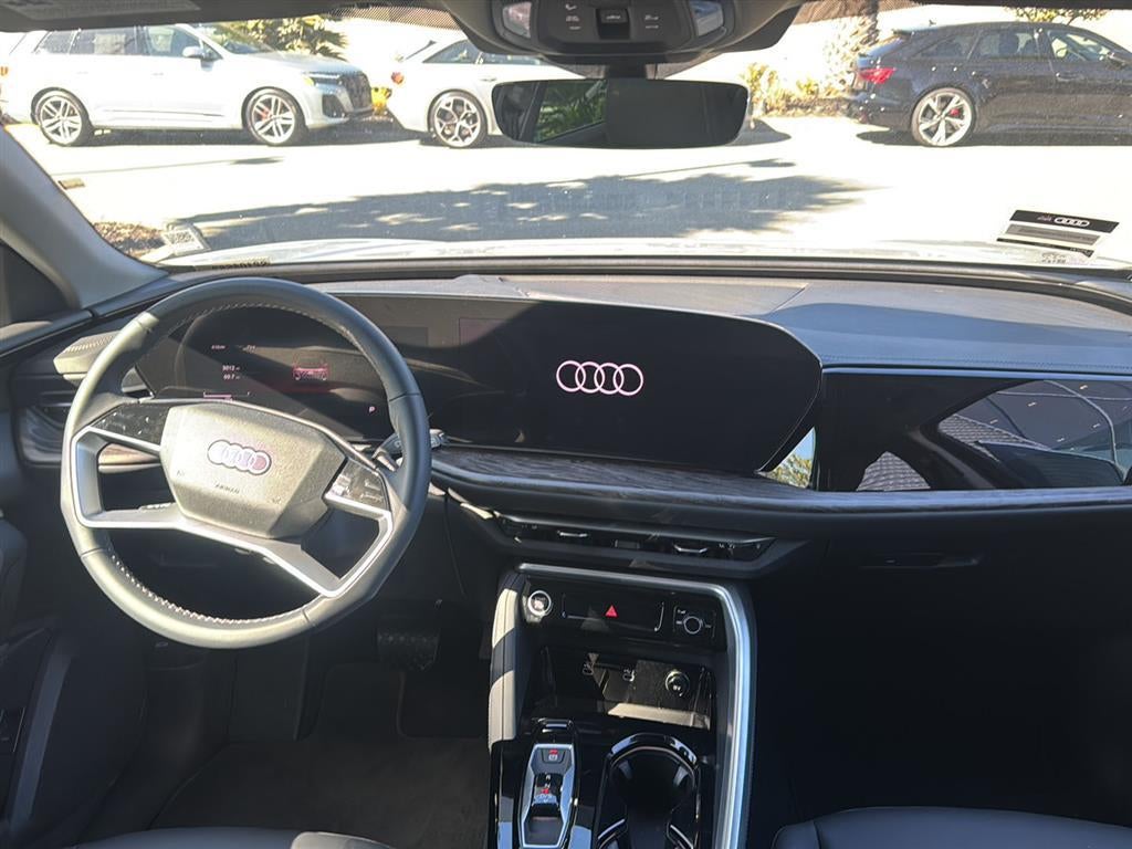 2025 Audi Q5 Premium
