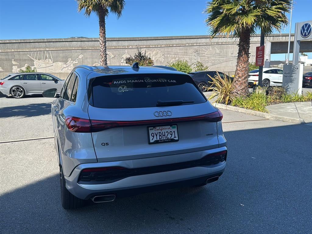 2025 Audi Q5 Premium