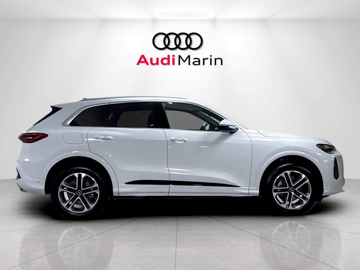 2025 Audi Q5 Premium