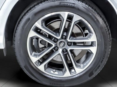 2025 Audi Q5 Premium