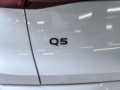 2025 Audi Q5 Premium