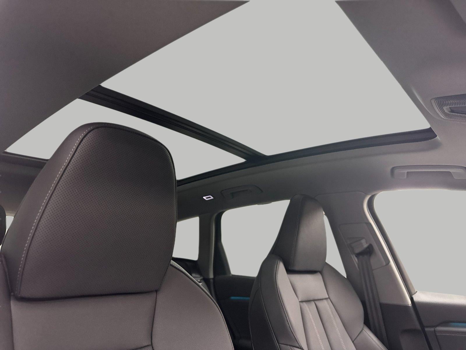 2025 Audi Q6 e-tron Premium Plus