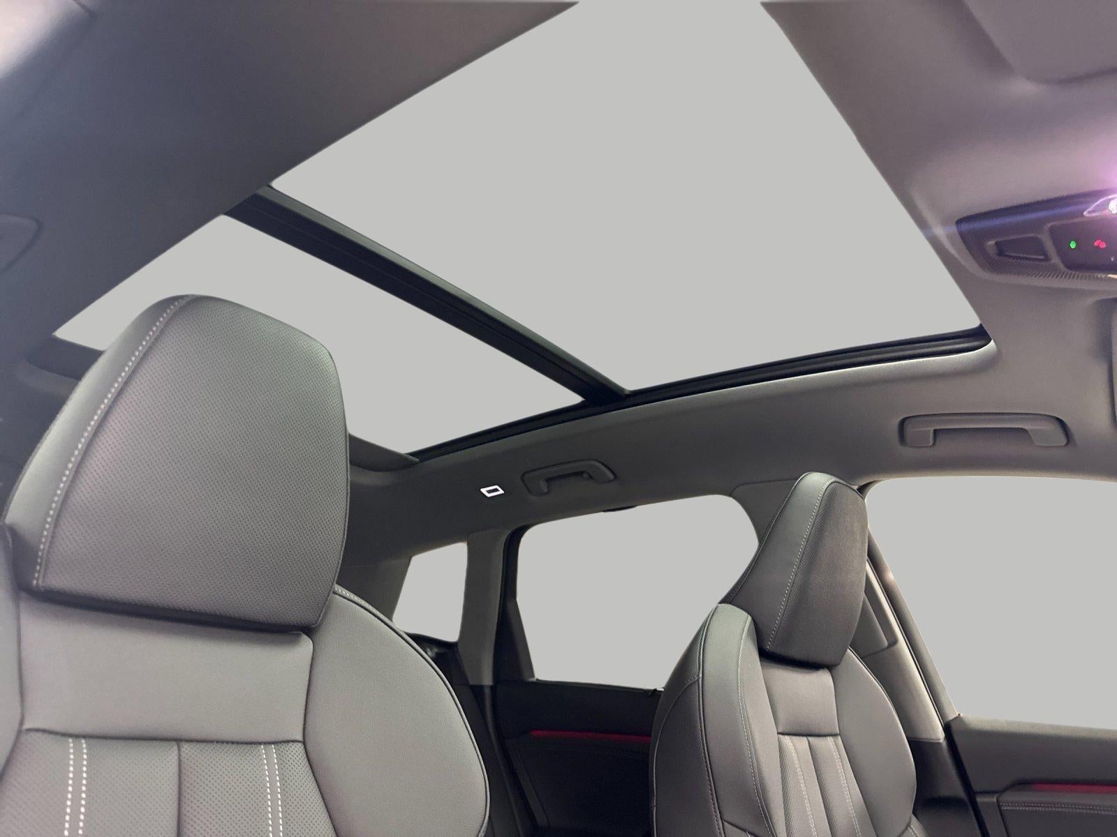 2025 Audi Q6 e-tron Premium Plus