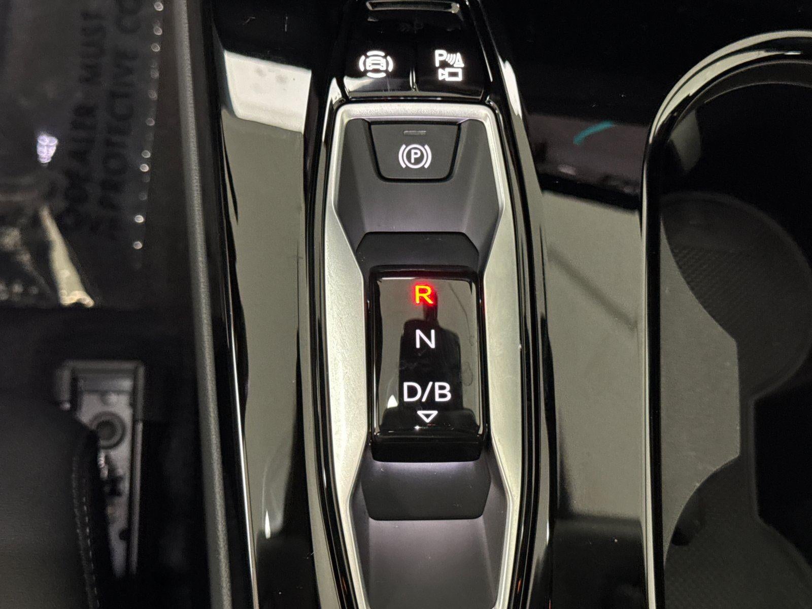 2025 Audi Q6 e-tron Premium Plus