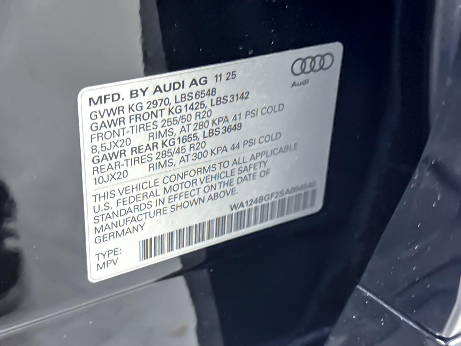 2025 Audi Q6 e-tron Premium Plus
