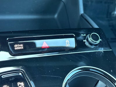 2025 Audi Q6 e-tron Premium Plus