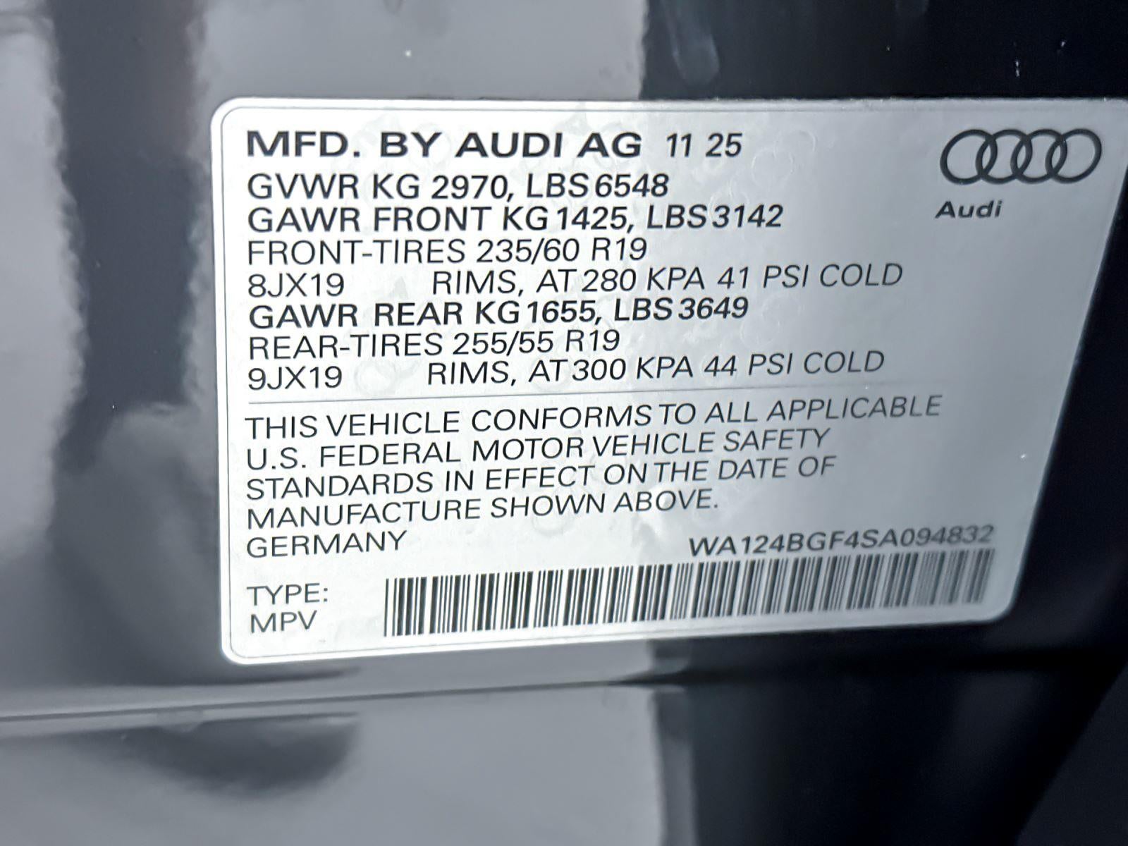 2025 Audi Q6 e-tron Premium Plus