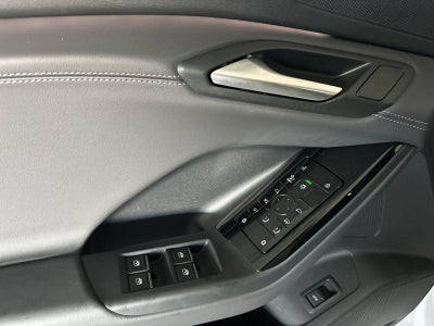 2025 Audi Q6 e-tron Premium Plus