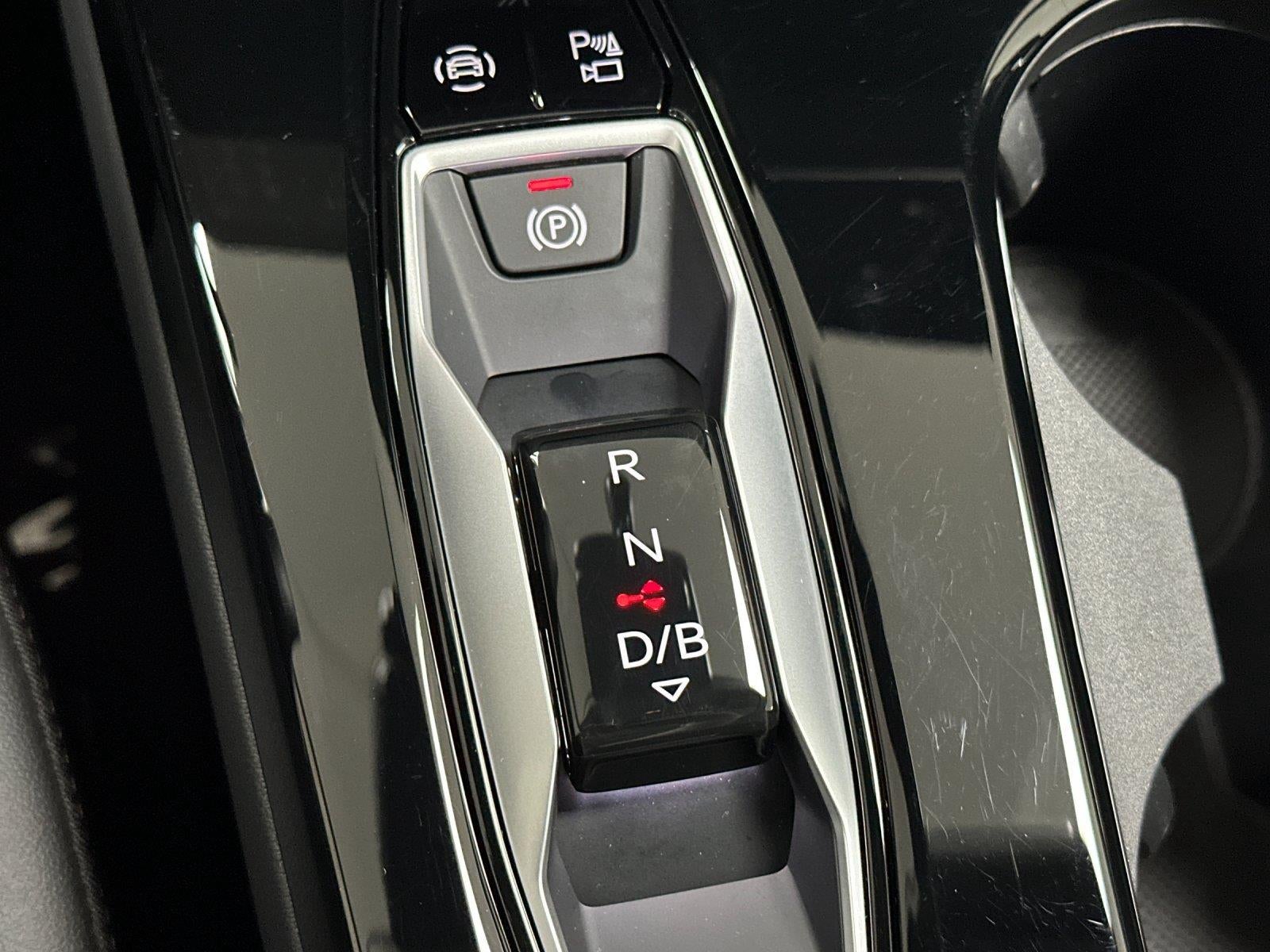 2025 Audi Q6 E-Tron Premium Plus