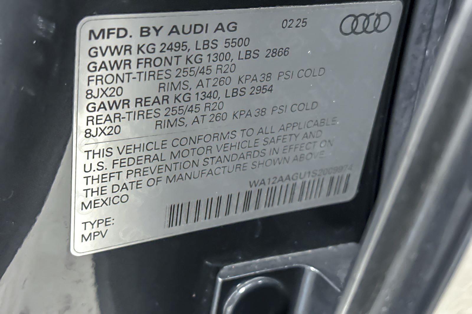 2025 Audi Q5 Premium Plus