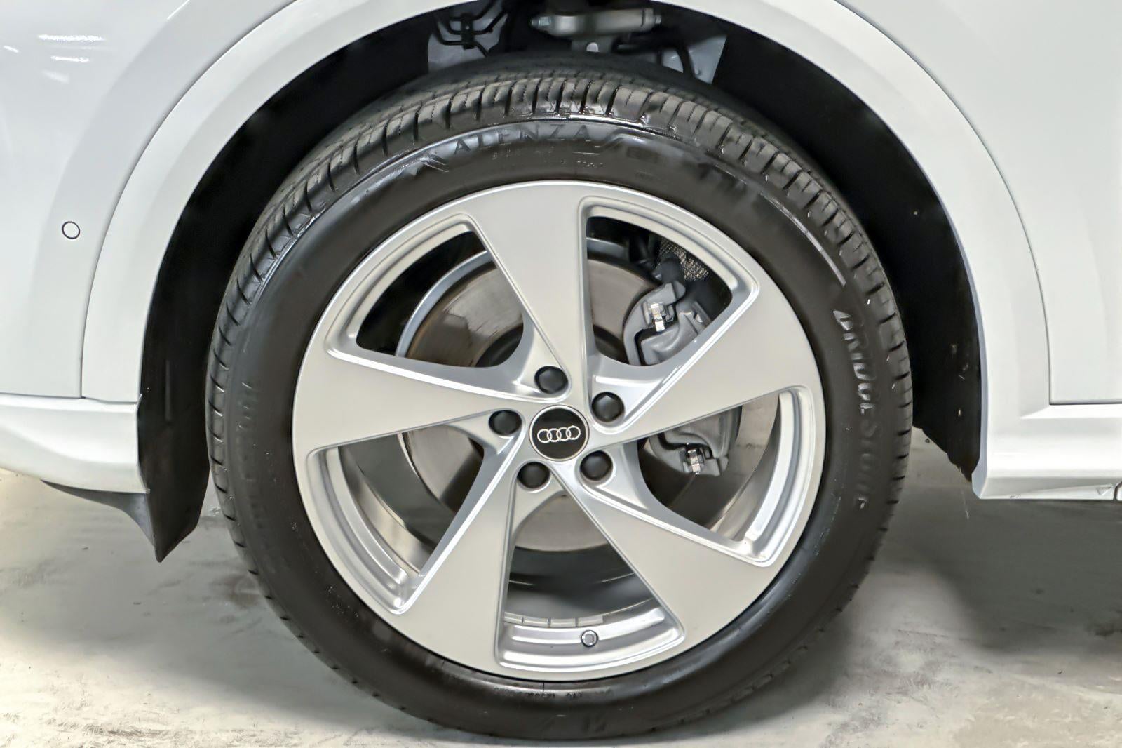 2025 Audi Q5 Premium Plus