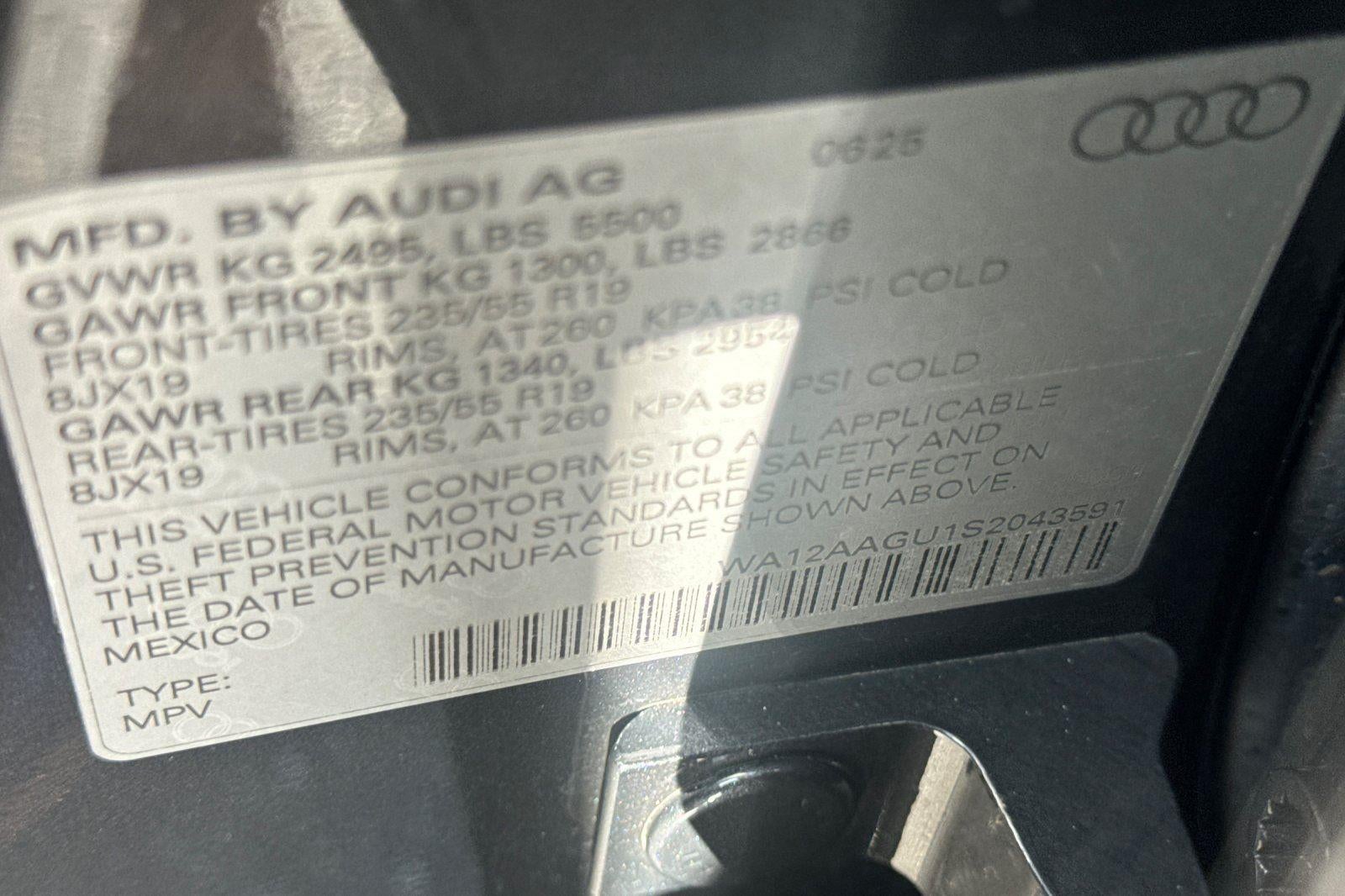 2025 Audi Q5 Premium Plus