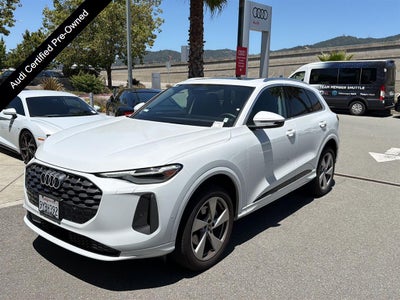 2025 Audi Q5 Premium Plus