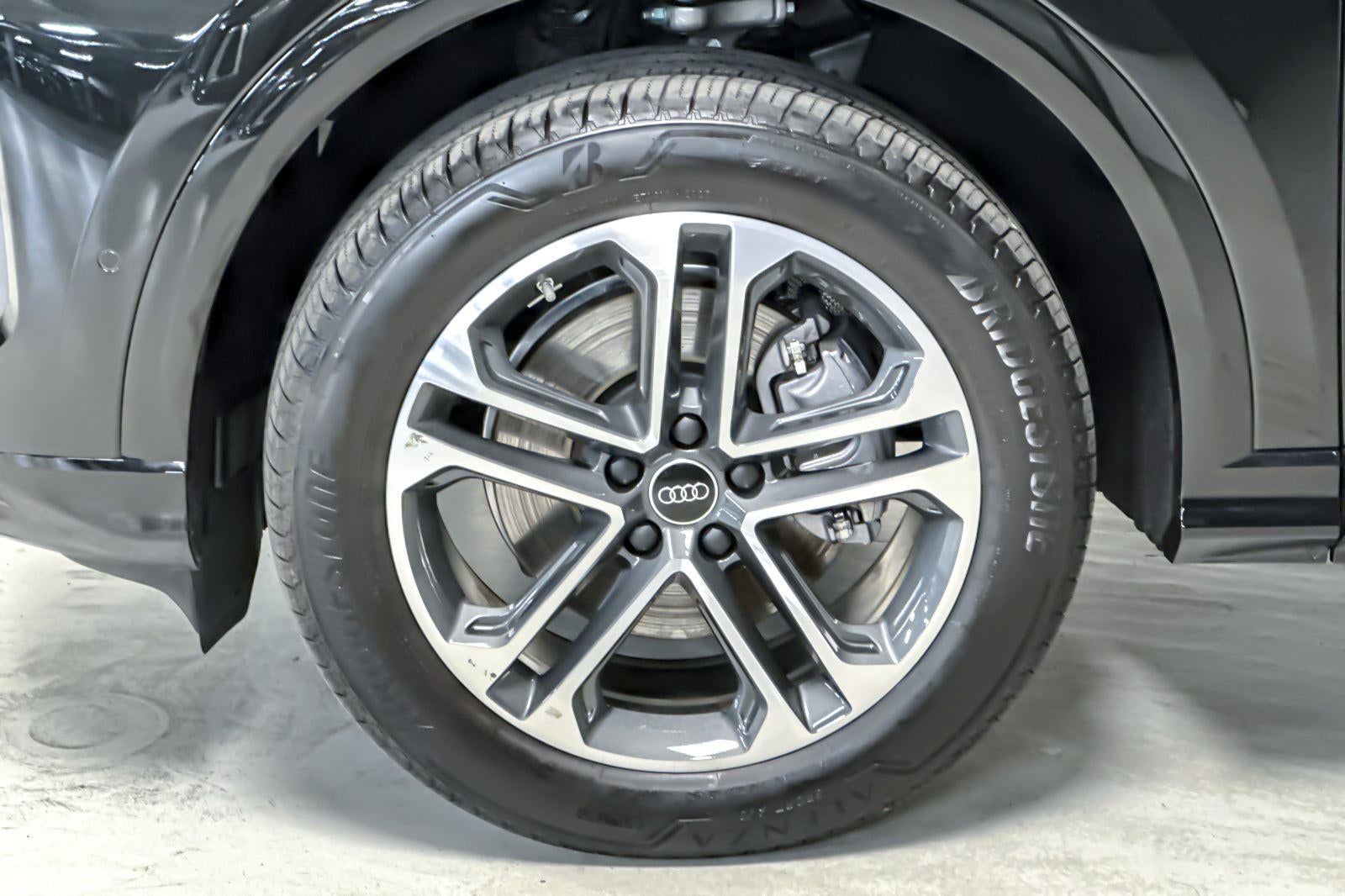 2025 Audi Q5 Premium Plus