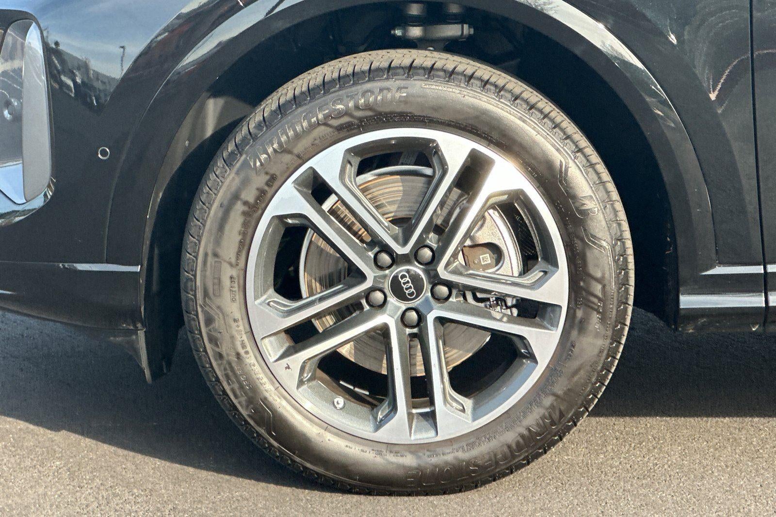 2025 Audi Q5 Premium Plus