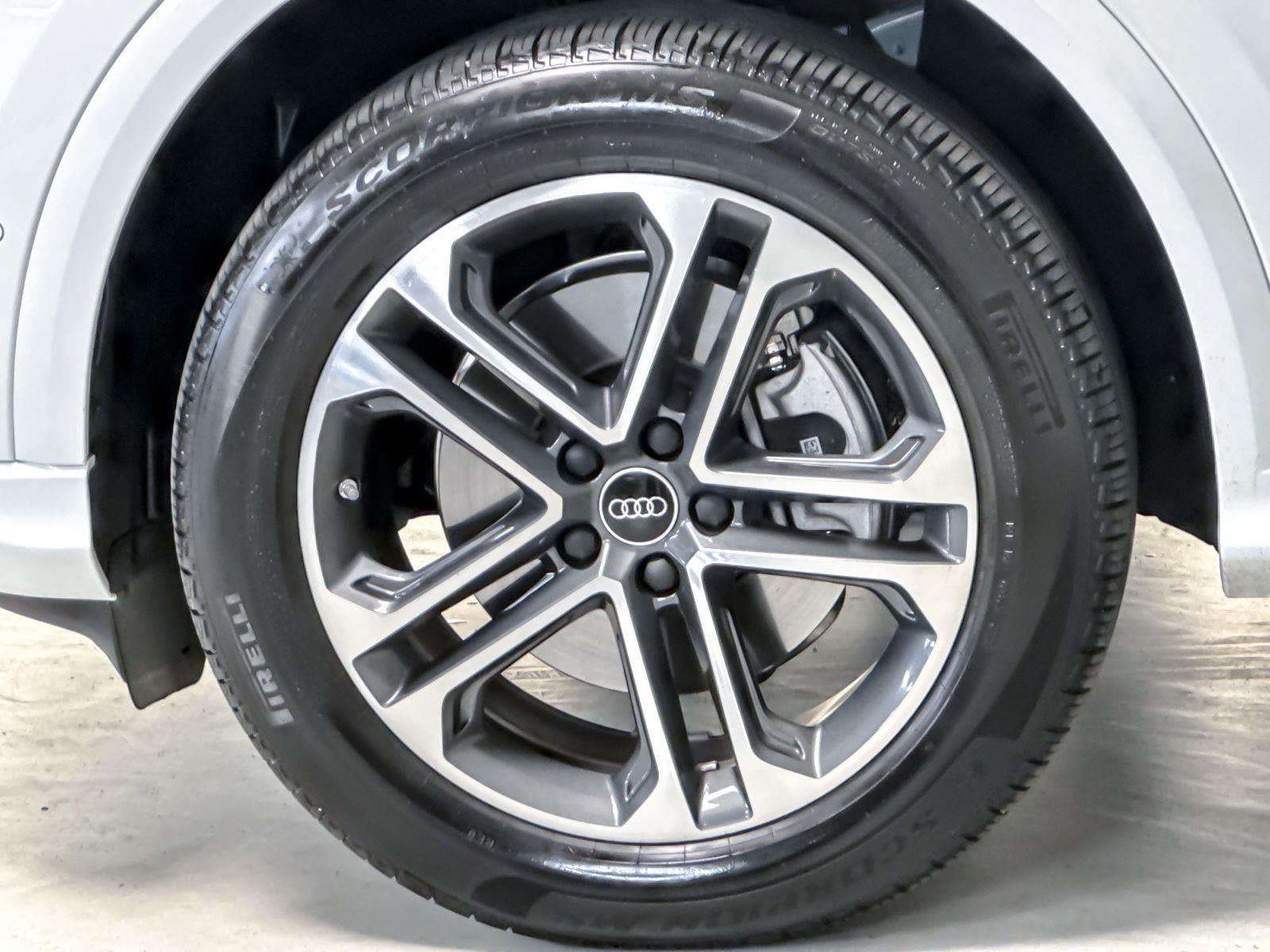 2025 Audi Q5 Premium Plus