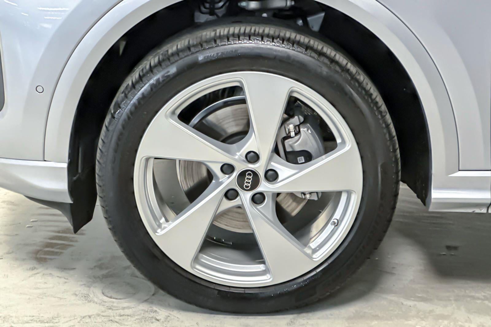 2025 Audi Q5 Premium Plus