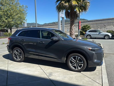 2025 Audi Q5 Premium Plus