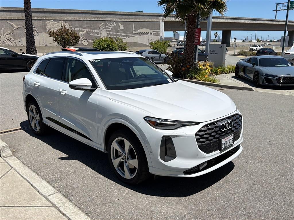 2025 Audi Q5 Premium Plus
