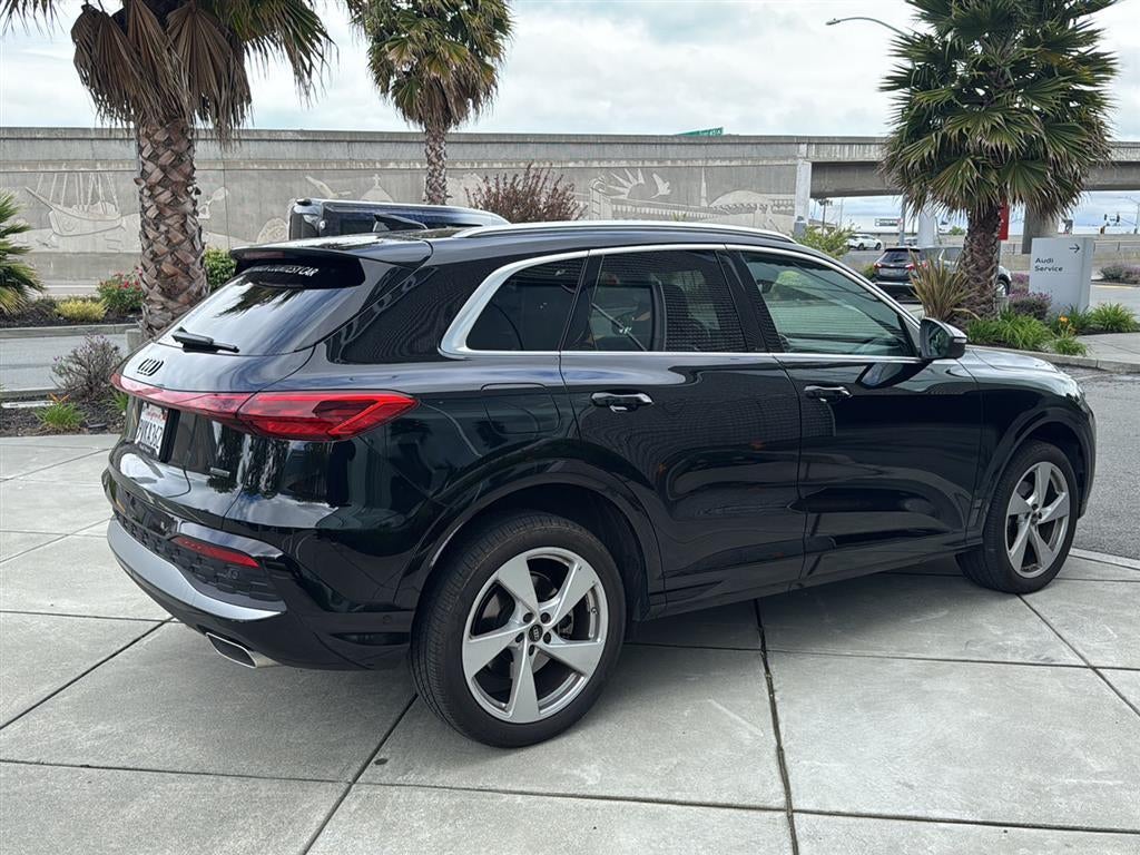 2025 Audi Q5 Premium Plus