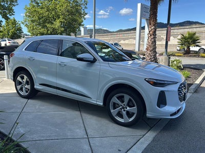 2025 Audi Q5 Premium Plus