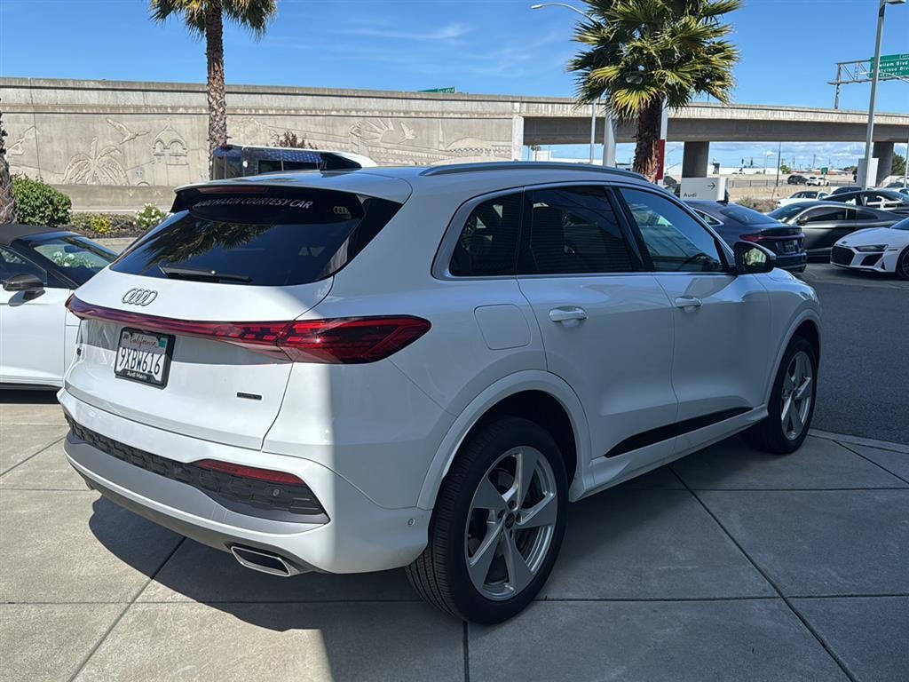 2025 Audi Q5 Premium Plus