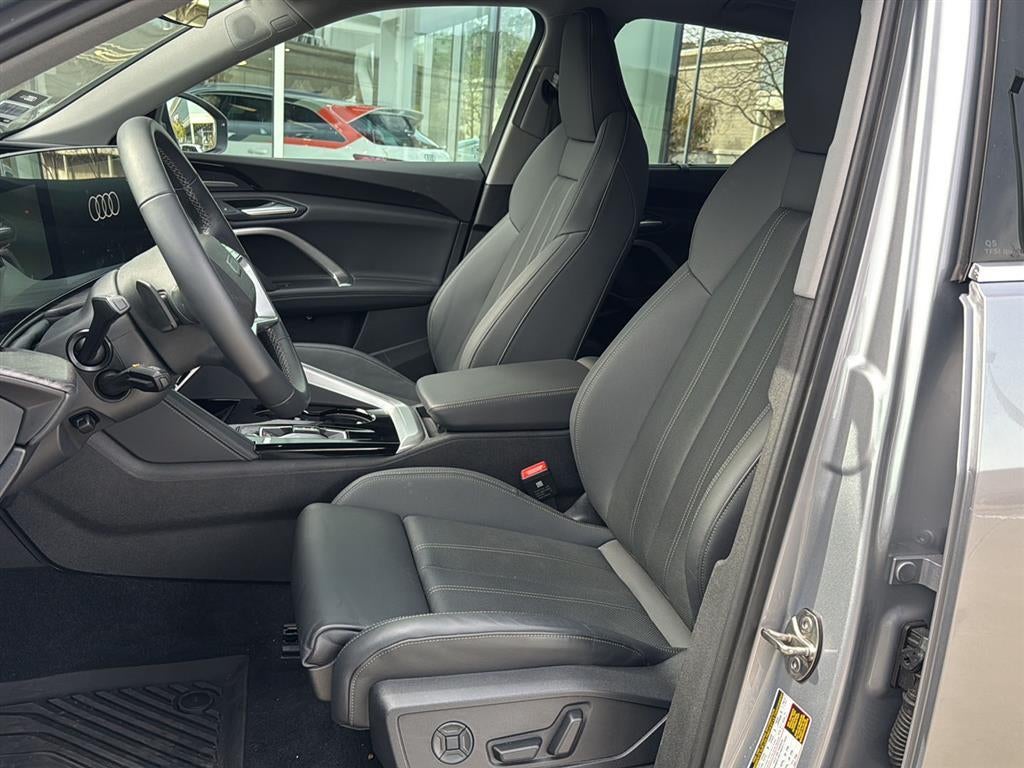 2025 Audi Q5 Premium Plus